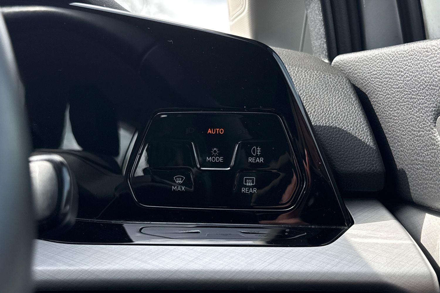 Used Volkswagen Golf 2023 for sale - 78209508: Photo 29