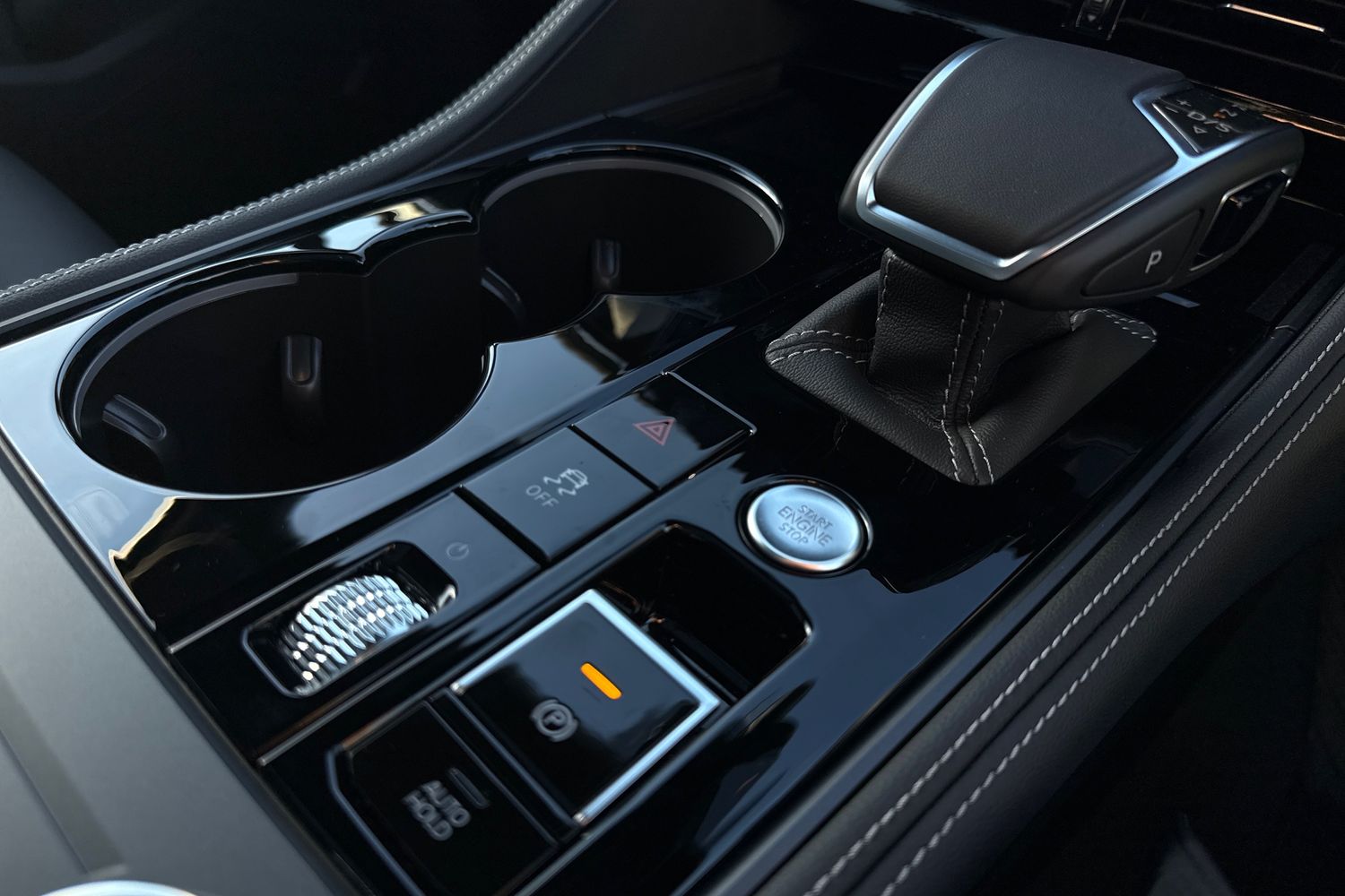 Used Volkswagen Touareg 2025 for sale - 77099720: Photo 44