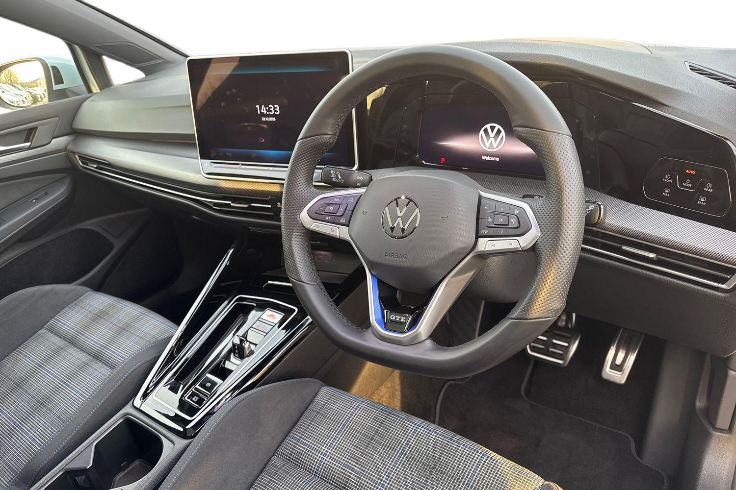 Used Volkswagen Golf 2025 for sale - 77368336: Photo 14