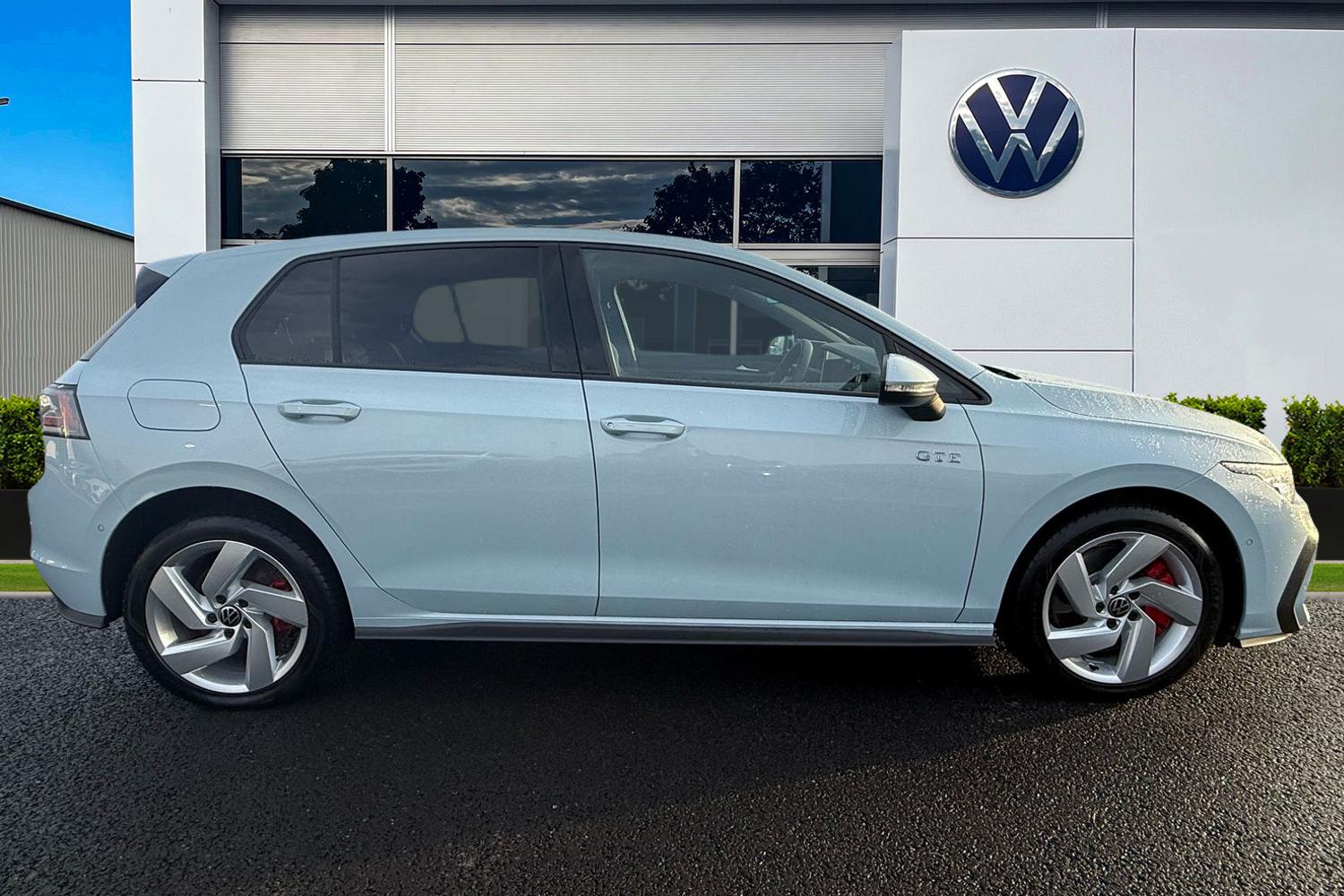 Used Volkswagen Golf 2025 for sale - 77368336: Photo 3