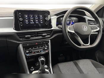 Used Volkswagen T-Roc 2025 for sale - 79355135: Photo