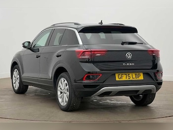 Used Volkswagen T-Roc 2025 for sale - 79355135: Photo