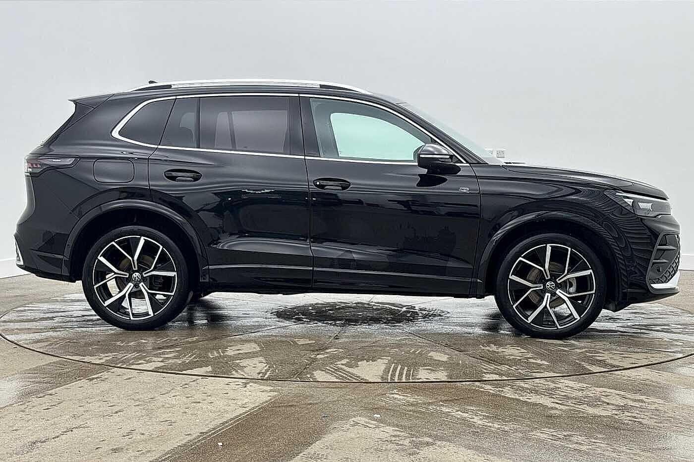 Used Volkswagen Tiguan 2025 for sale - 77608160: Photo 4