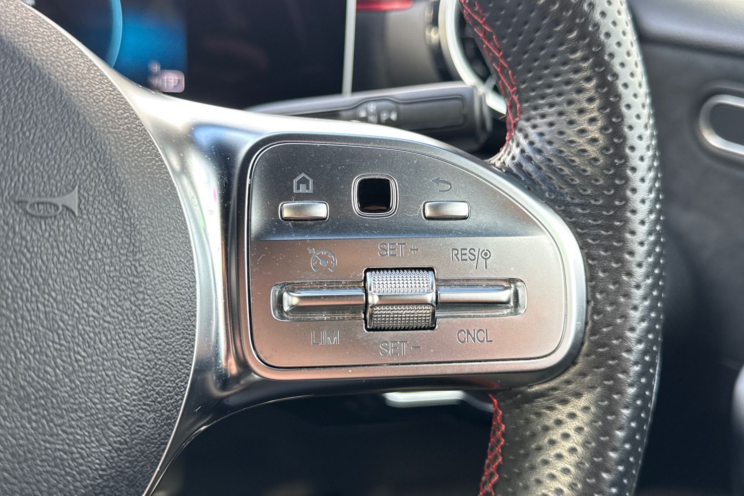 Used Mercedes-Benz A-Class 2020 for sale - 77444040: Photo 31