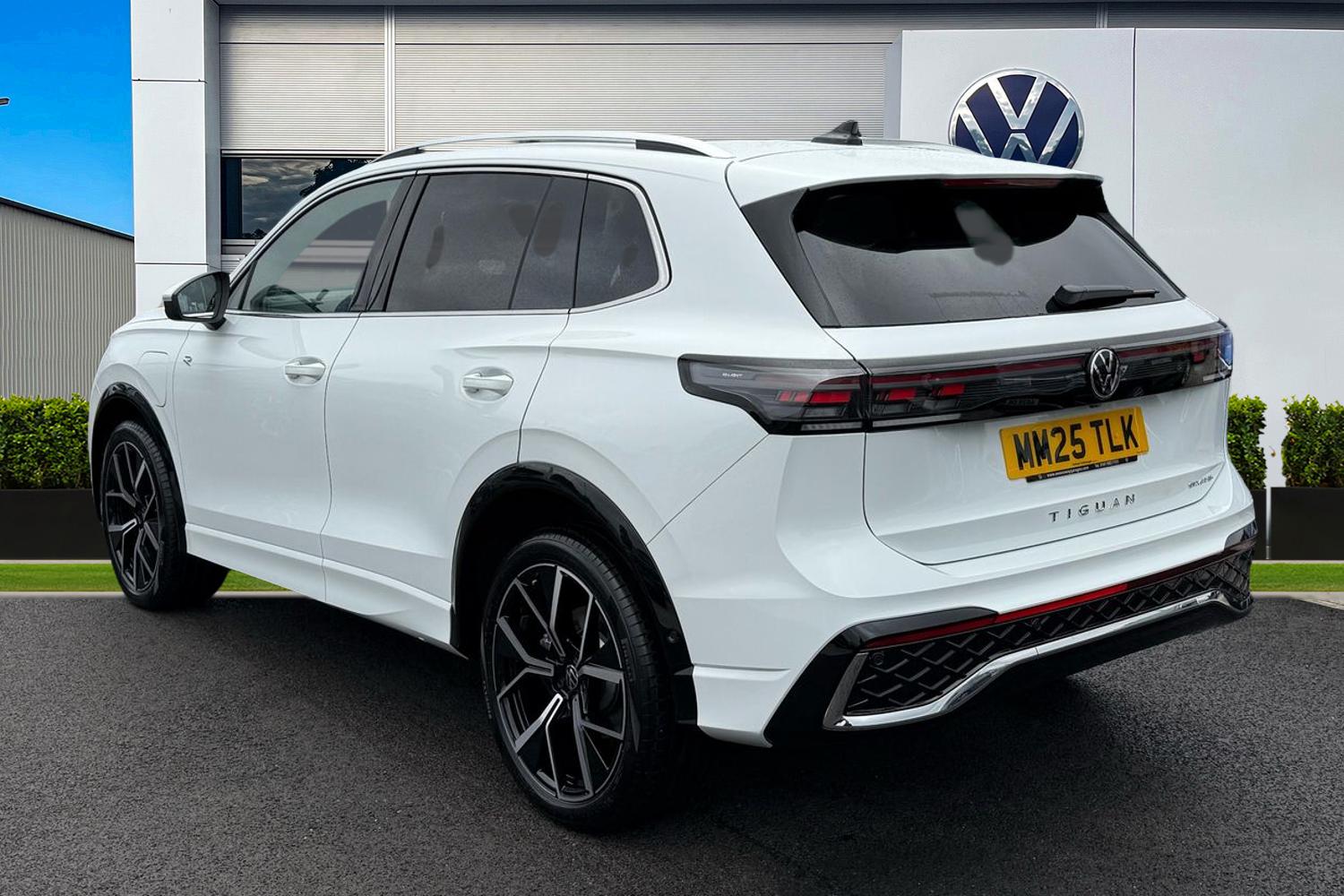 Used Volkswagen Tiguan 2025 for sale - 76299897: Photo 2