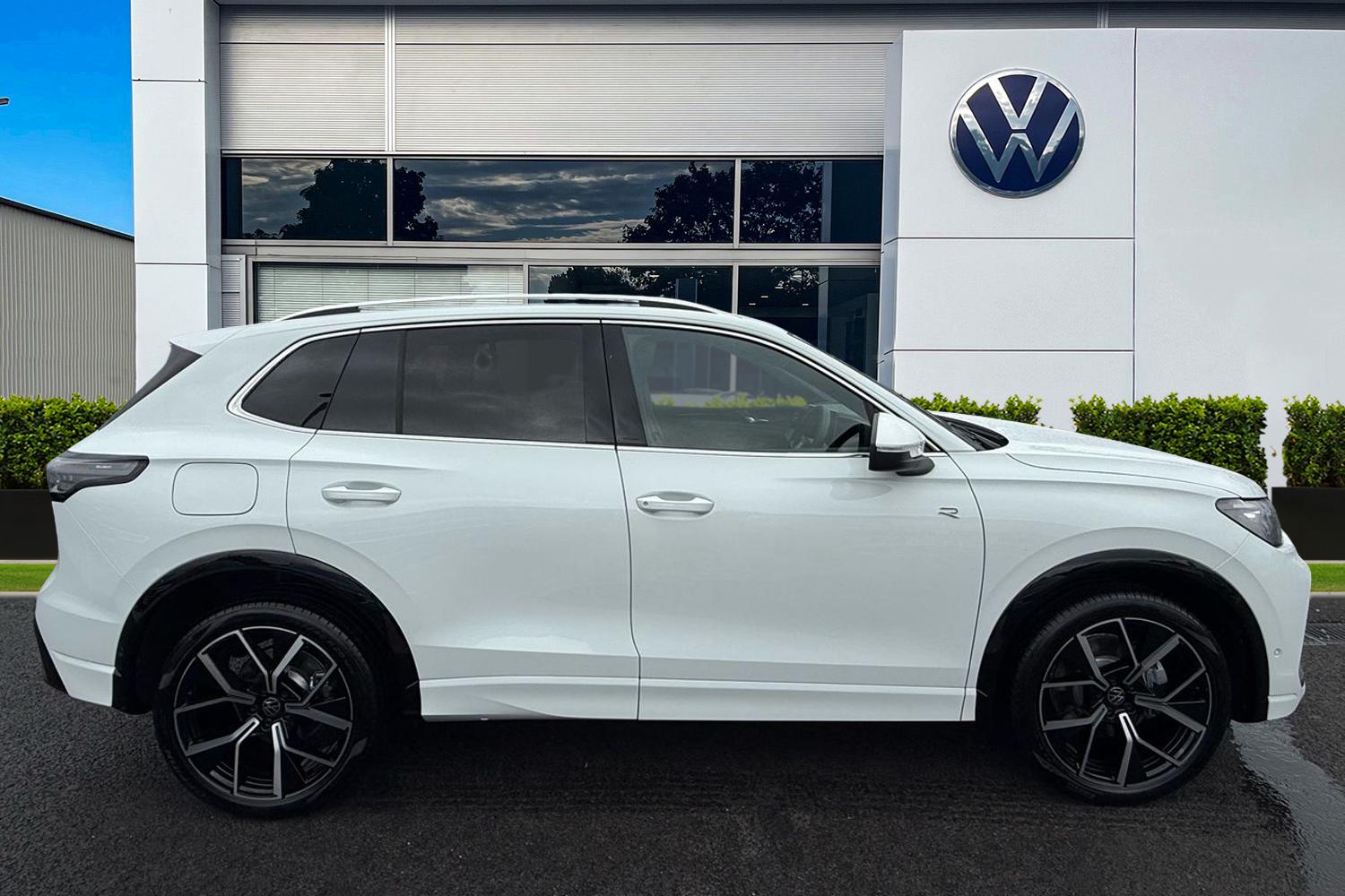 Used Volkswagen Tiguan 2025 for sale - 76299897: Photo 3