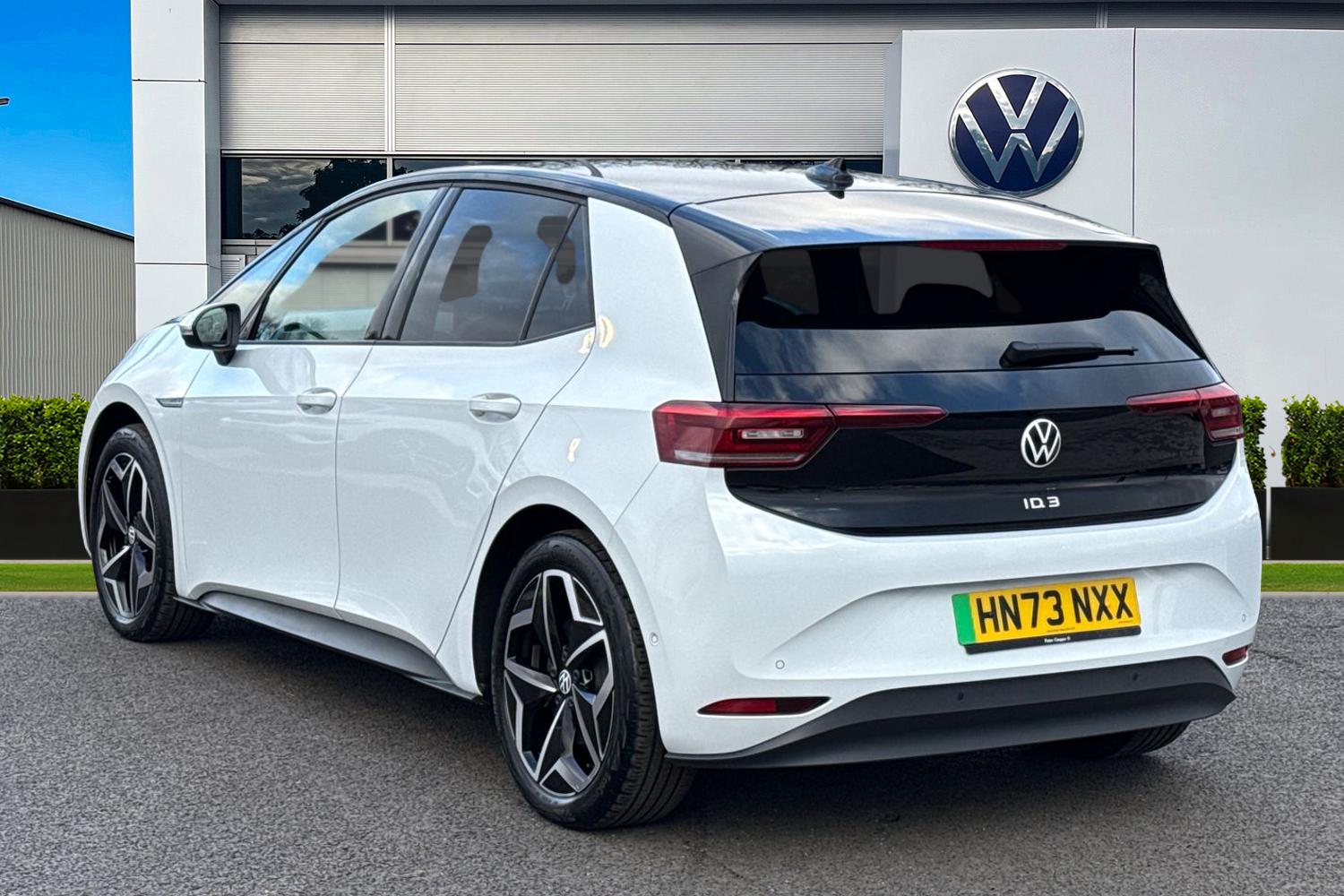 Used Volkswagen ID.3 2023 for sale - 77374257: Photo 2