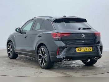 Used Volkswagen T-Roc 2025 for sale - 78512525: Photo