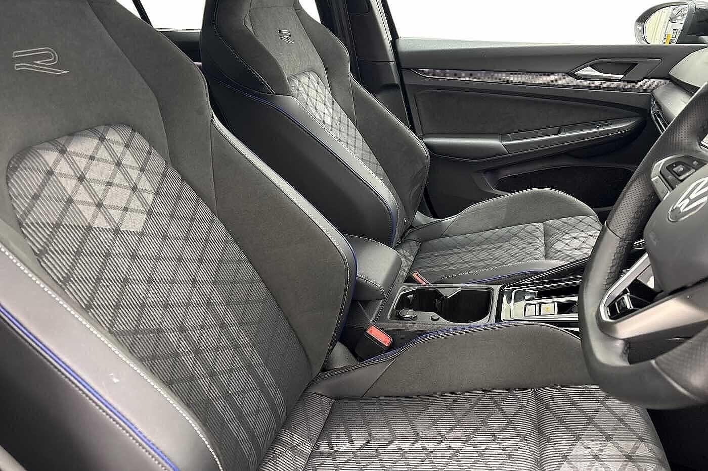 Used Volkswagen Golf 2025 for sale - 77834841: Photo 10