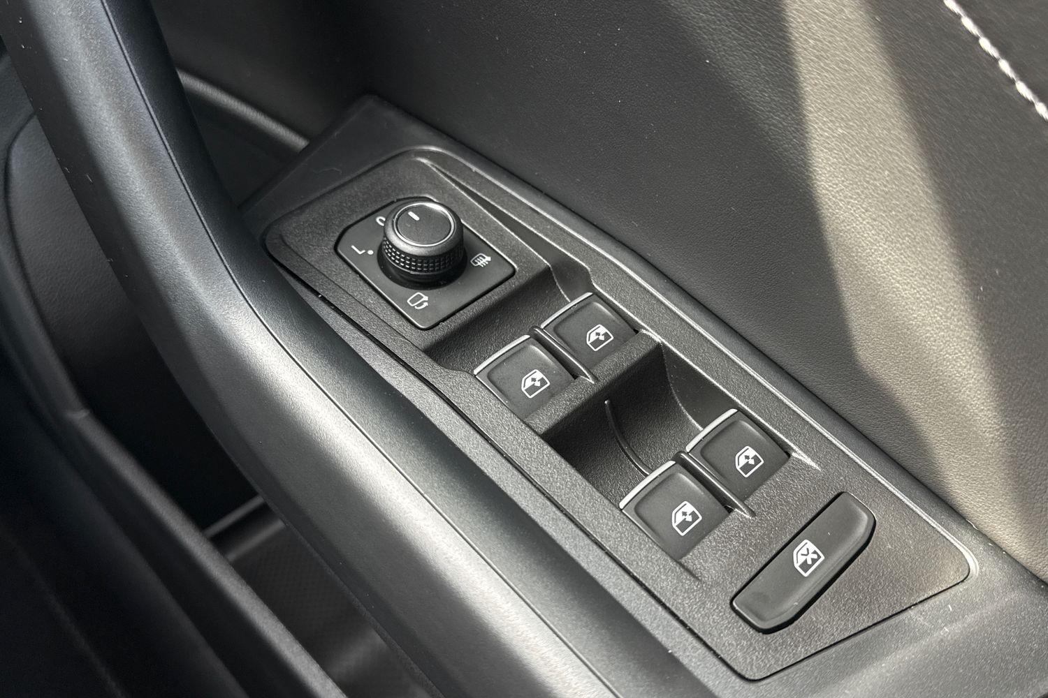 Used Volkswagen T-Roc 2025 for sale - 78010679: Photo 18