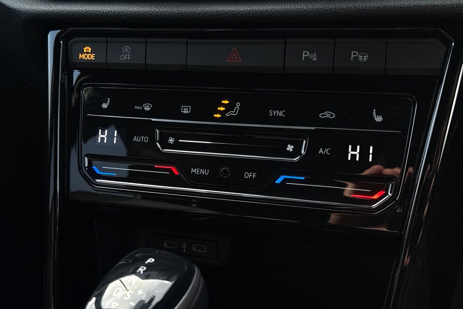 Used Volkswagen T-Roc 2025 for sale - 78010679: Photo 19