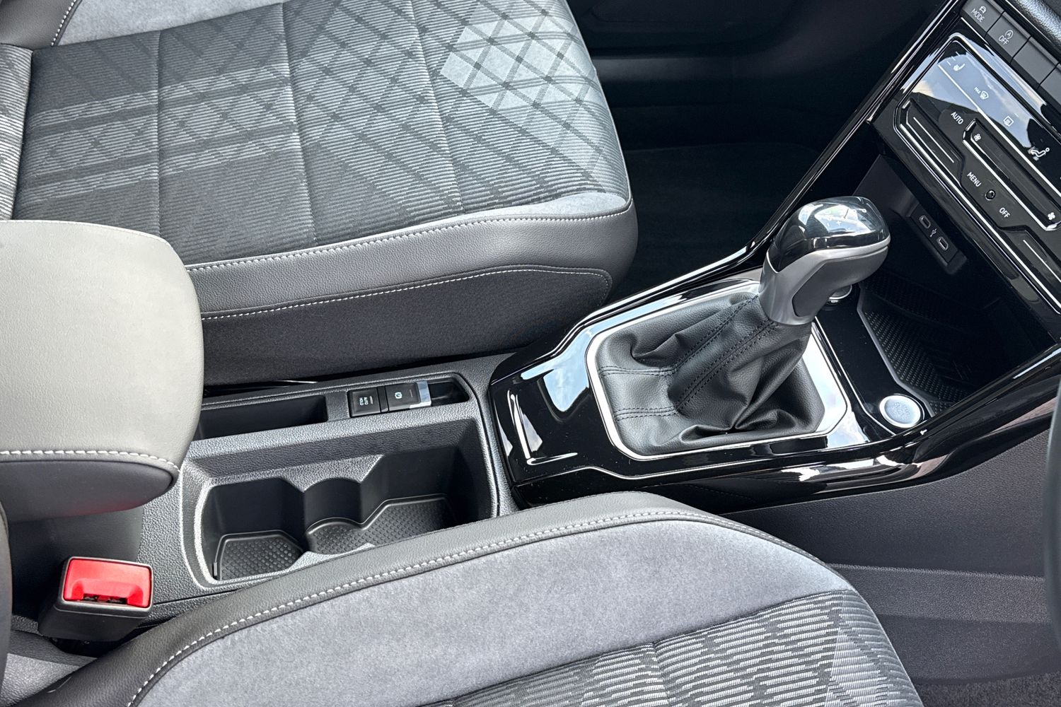 Used Volkswagen T-Roc 2025 for sale - 78010679: Photo 20