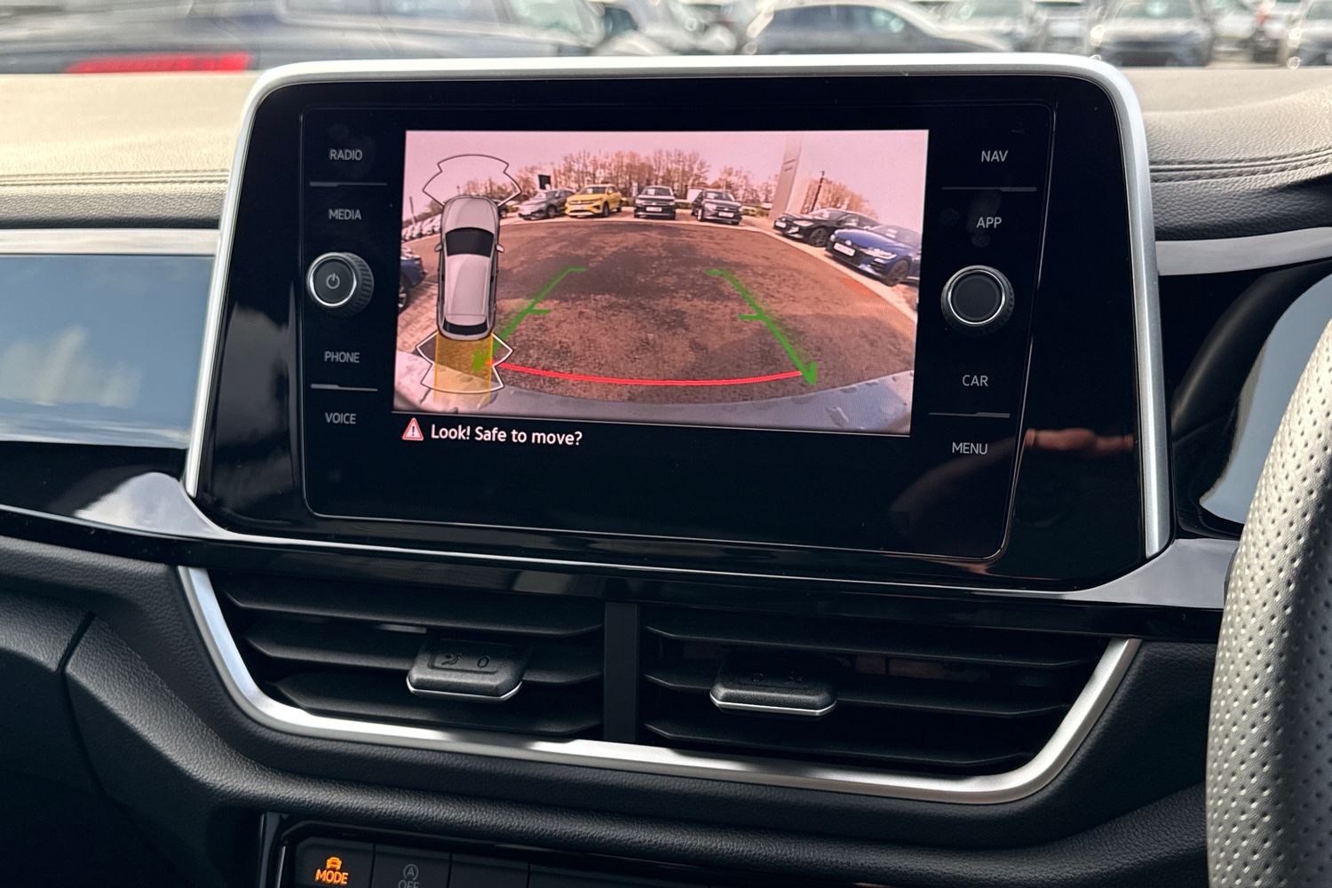 Used Volkswagen T-Roc 2025 for sale - 78010679: Photo 42