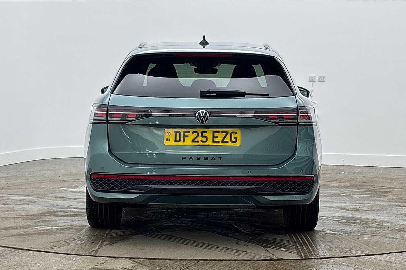 Used Volkswagen Passat 2025 for sale - 77820276: Photo 8