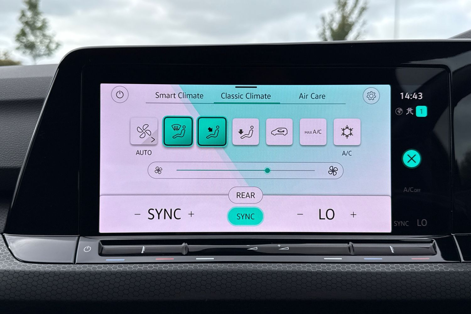 Used Volkswagen Golf 2022 for sale - 77571074: Photo 22