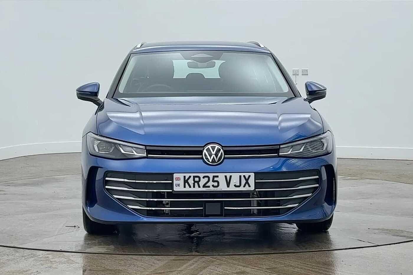 Used Volkswagen Passat 2025 for sale - 77546382: Photo 7