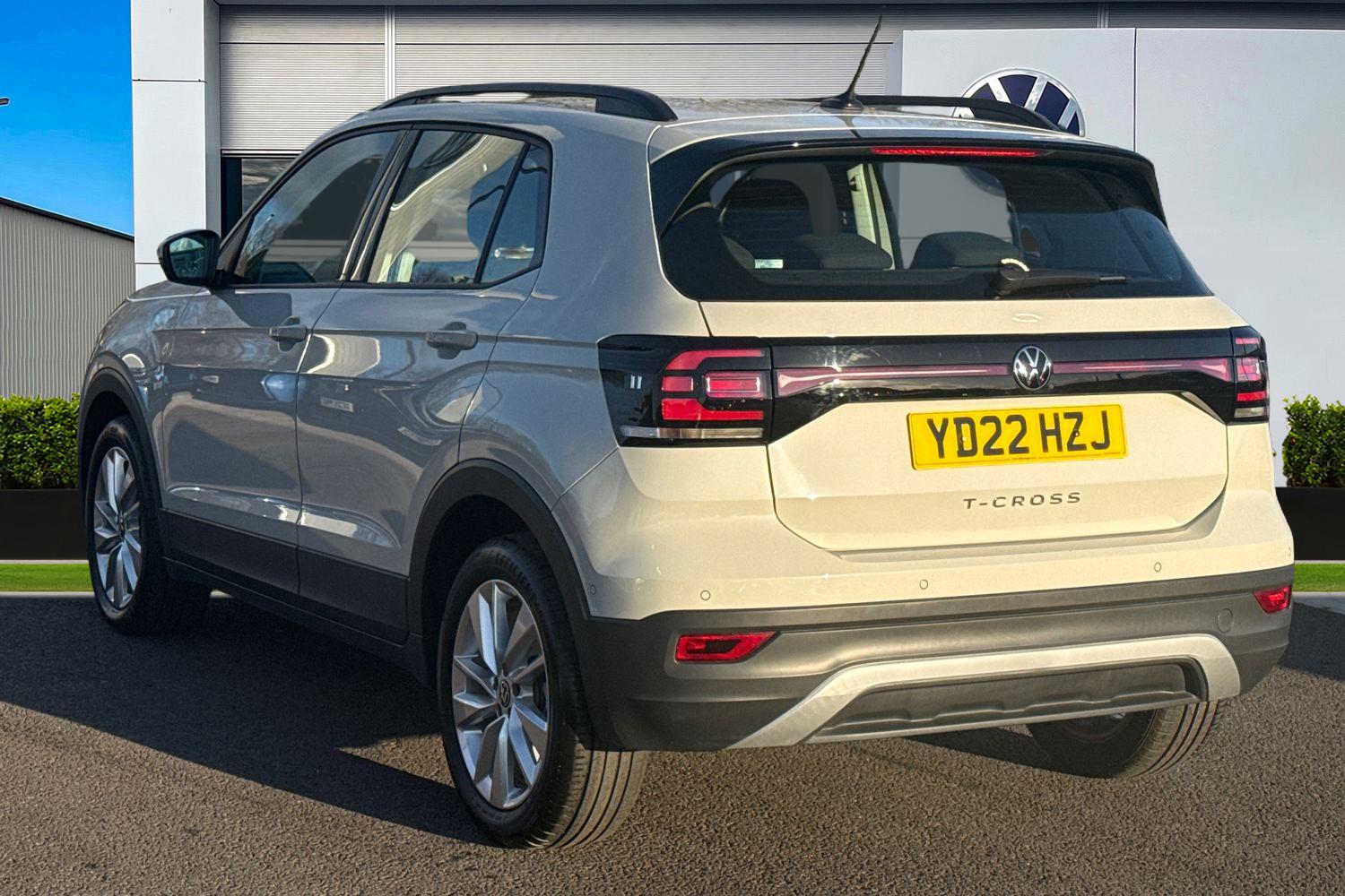 Used Volkswagen T-Cross 2022 for sale - 77093621: Photo 2