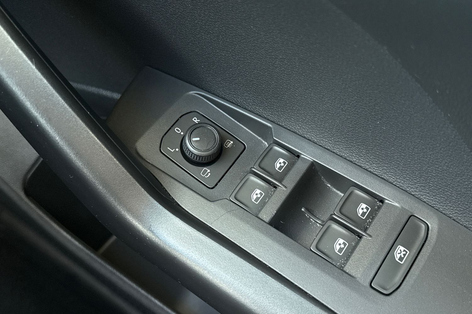 Used Volkswagen T-Cross 2022 for sale - 77093621: Photo 21