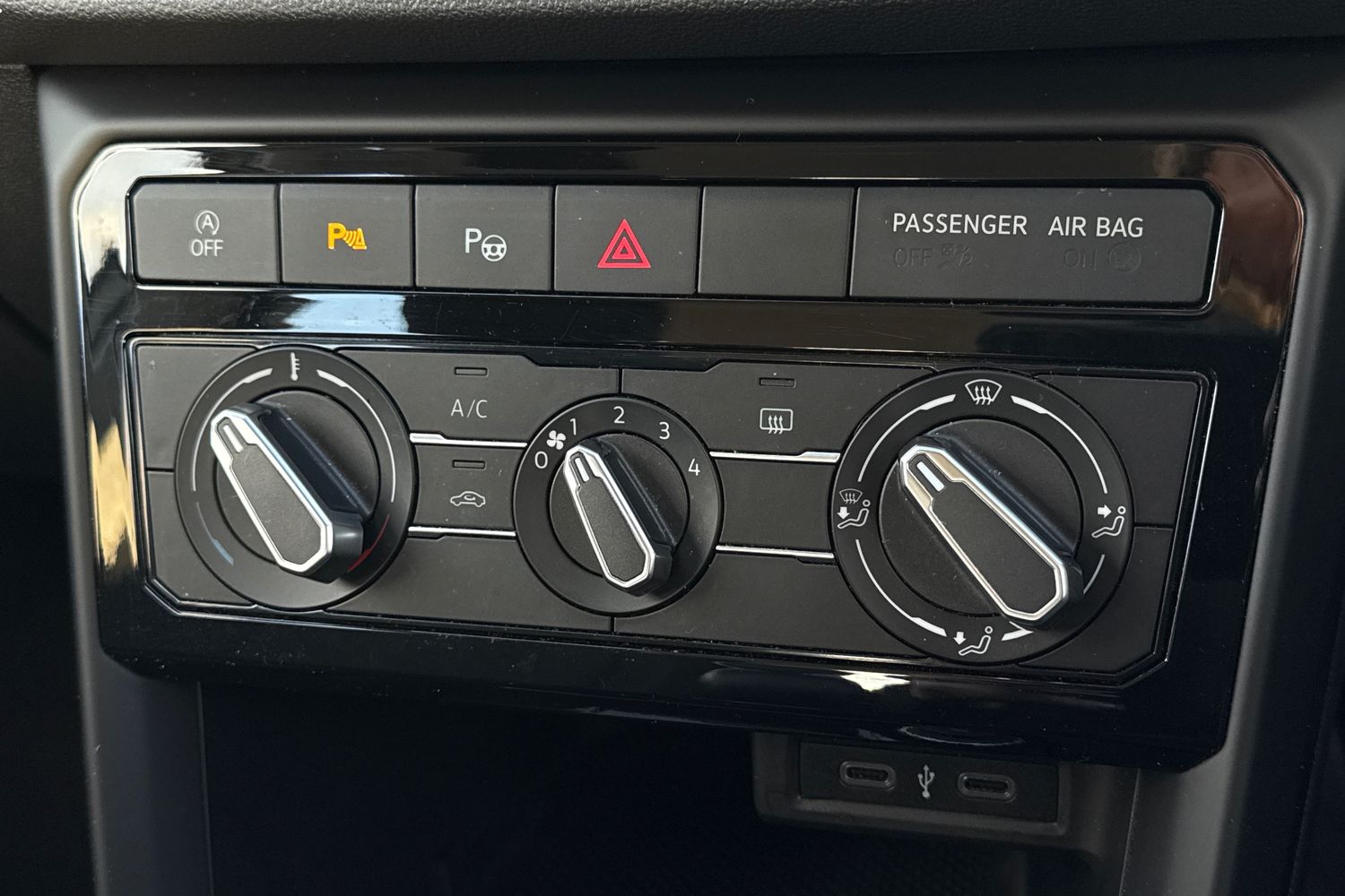 Used Volkswagen T-Cross 2022 for sale - 77093621: Photo 22