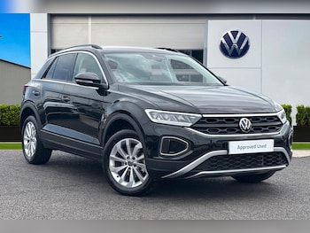Used Volkswagen T-Roc 2025 for sale - 79526578: Photo
