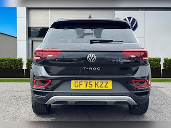 Used Volkswagen T-Roc 2025 for sale - 79526578: Photo