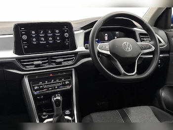 Used Volkswagen T-Roc 2025 for sale - 79418762: Photo