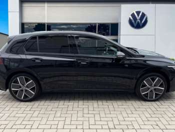 Used Volkswagen Golf 2025 for sale - 75250525: Photo