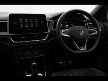 Used Volkswagen T-Roc 2024 for sale - 75106617: Photo