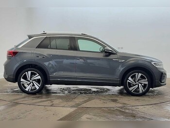 Used Volkswagen T-Roc 2025 for sale - 77435985: Photo