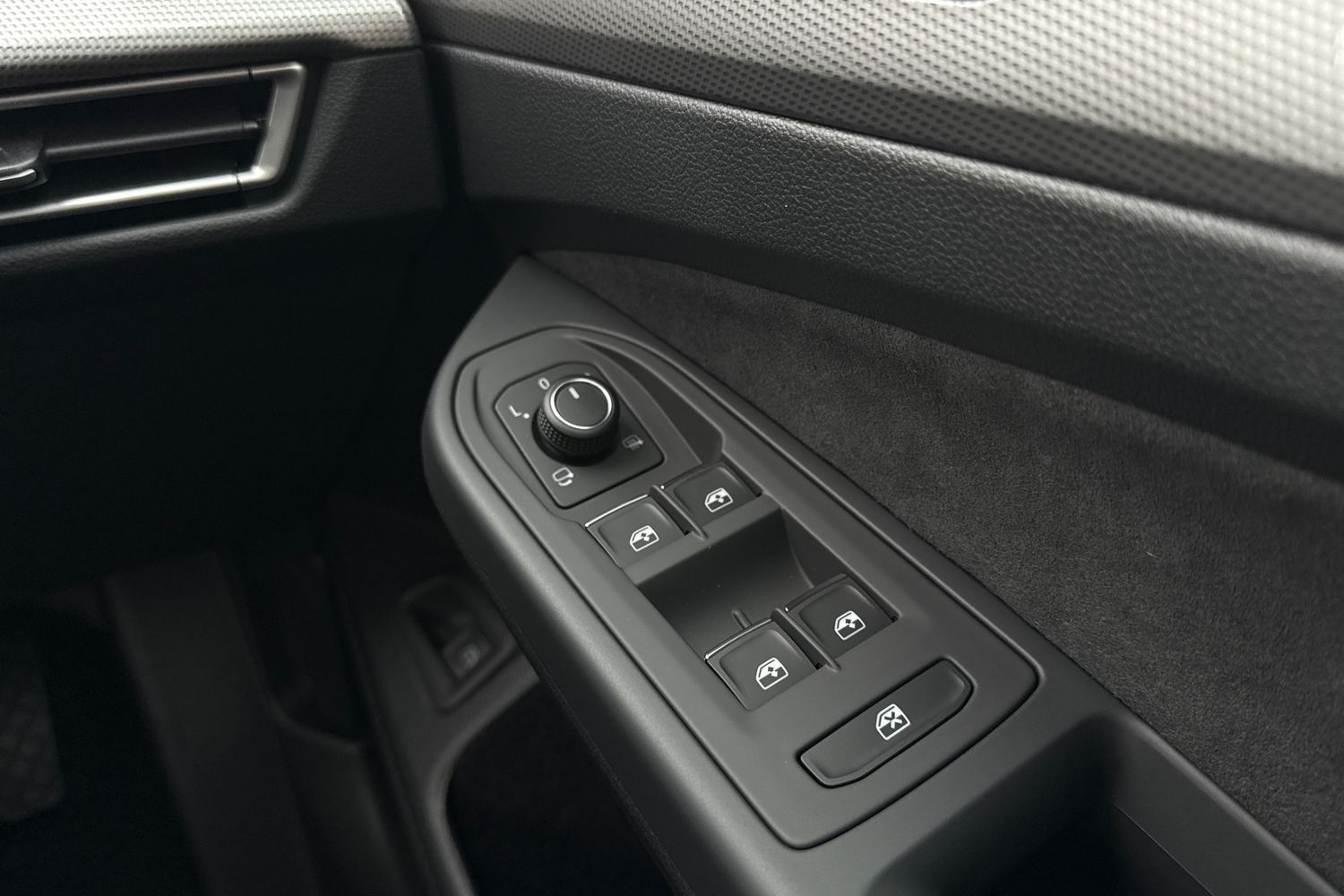 Used Volkswagen Golf 2025 for sale - 75919735: Photo 20