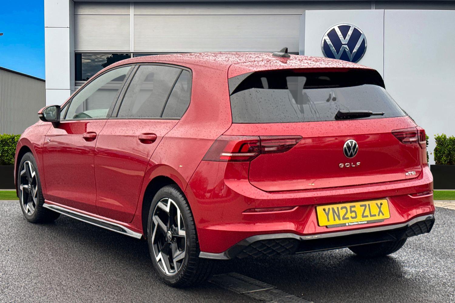 Used Volkswagen Golf 2025 for sale - 77172640: Photo 2