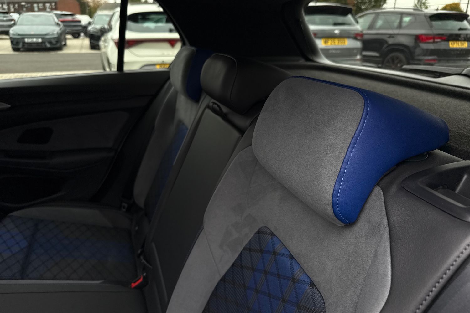 Used Volkswagen Golf 2023 for sale - 76257000: Photo 19
