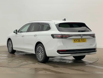Used Volkswagen Passat 2026 for sale - 79308764: Photo