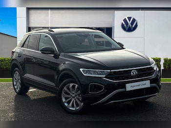 Used Volkswagen T-Roc 2025 for sale - 77589437: Photo