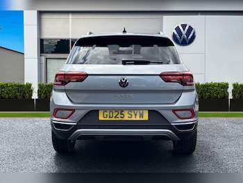 Used Volkswagen T-Roc 2025 for sale - 79514840: Photo
