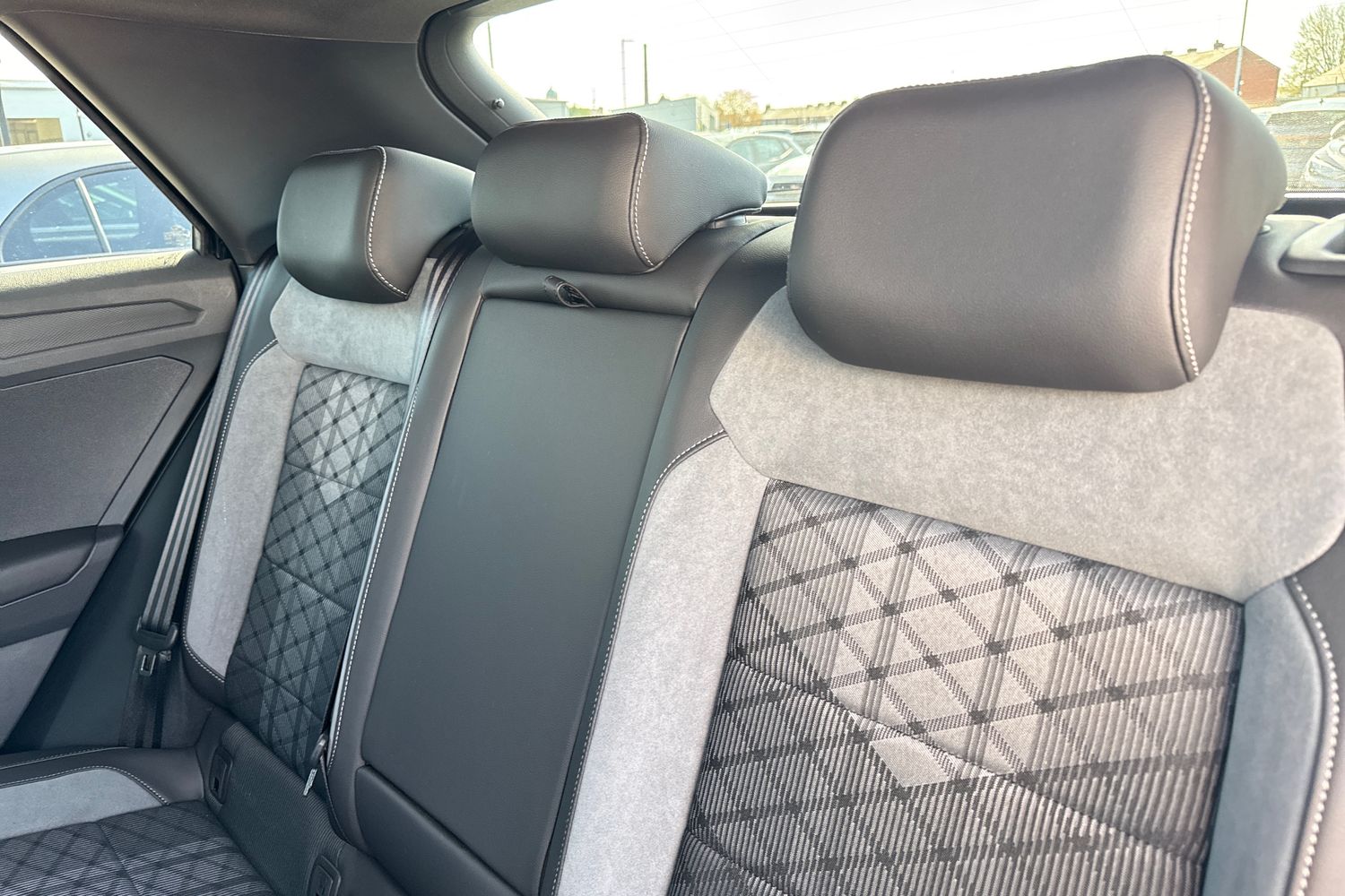 Used Volkswagen T-Roc 2025 for sale - 78168551: Photo 13