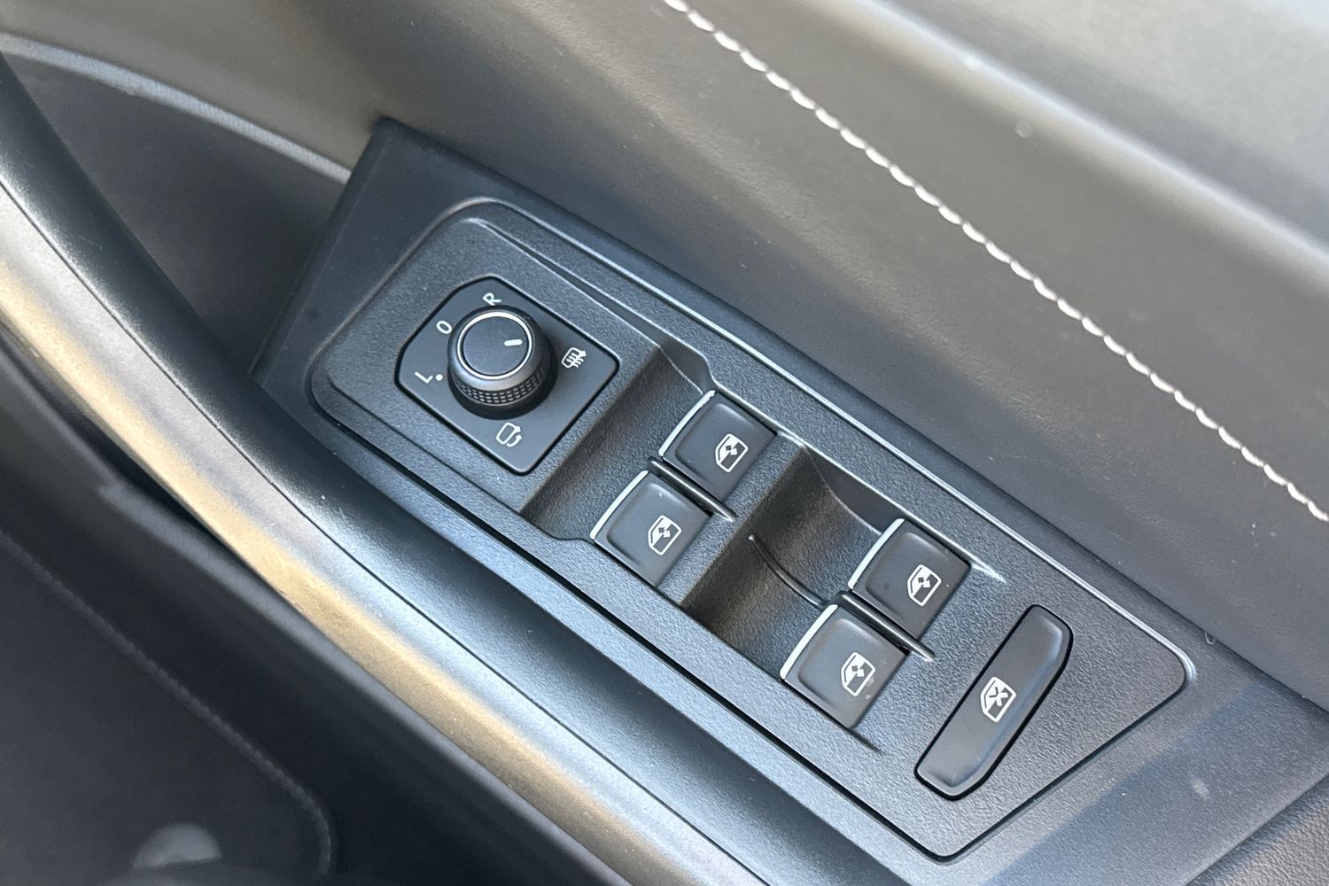 Used Volkswagen T-Roc 2025 for sale - 78168551: Photo 17