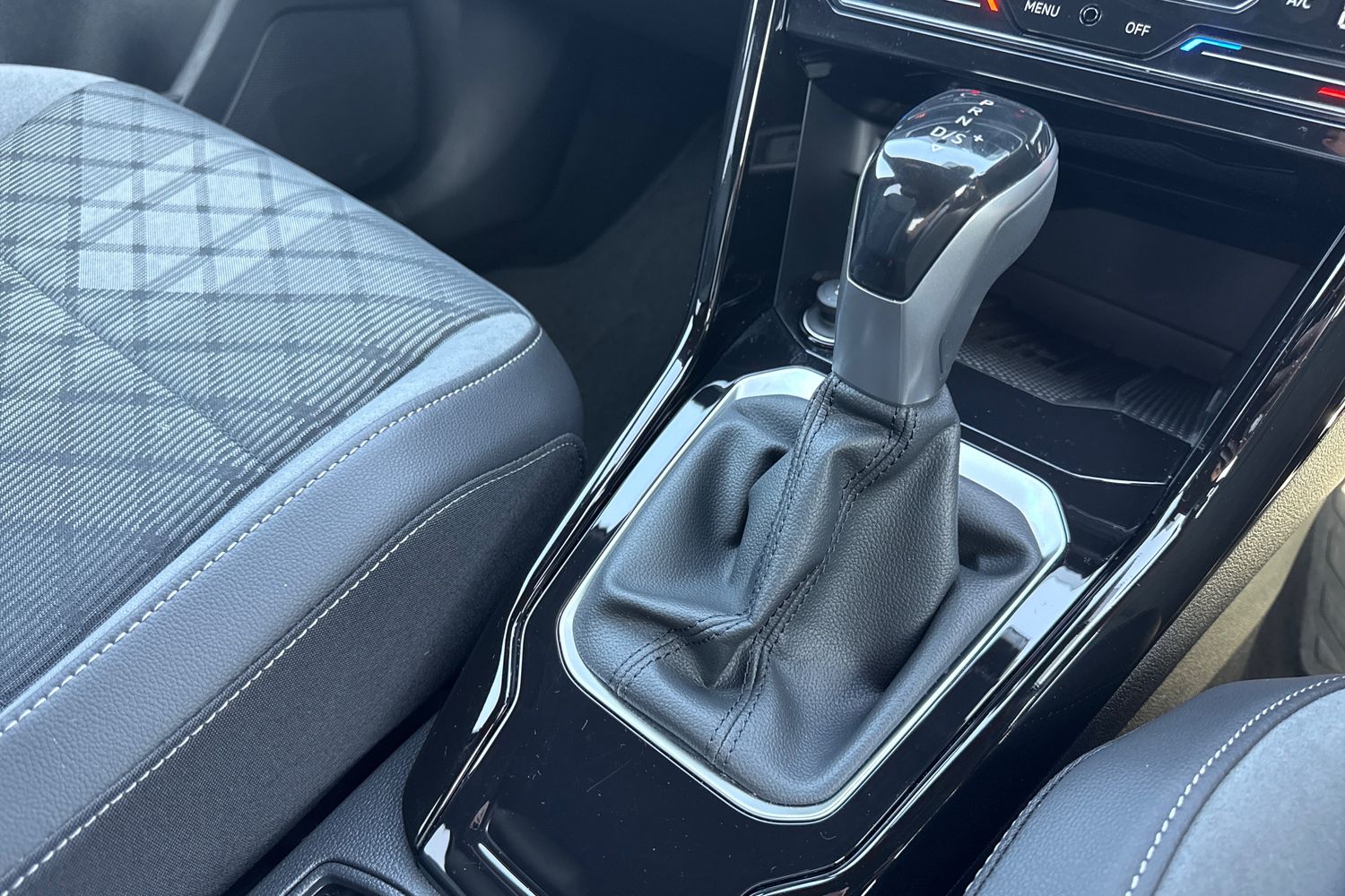 Used Volkswagen T-Roc 2025 for sale - 78168551: Photo 37