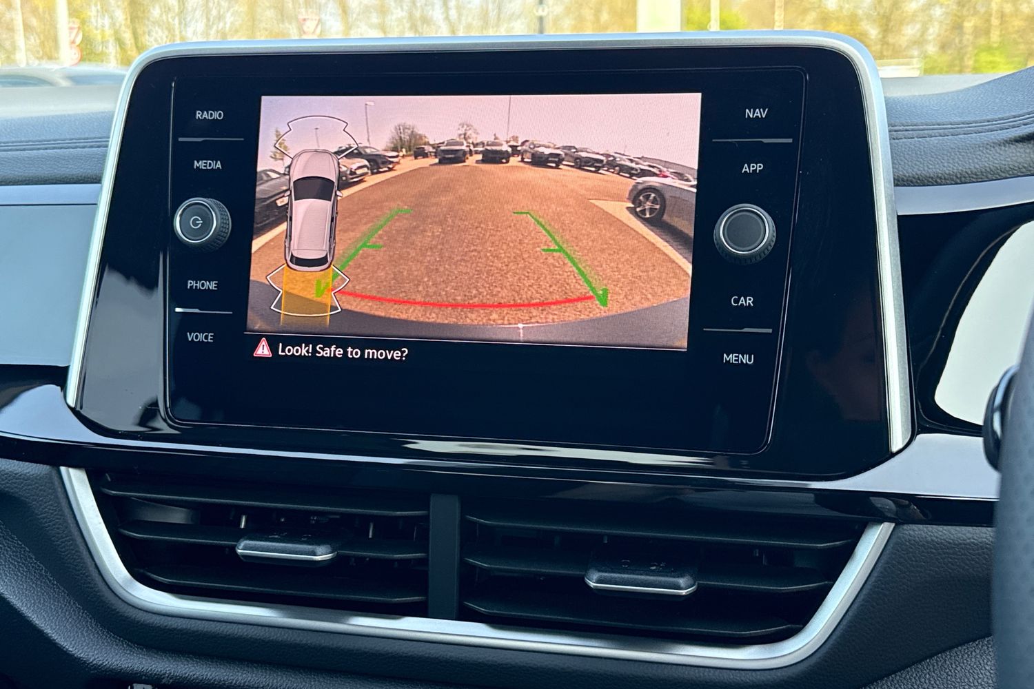 Used Volkswagen T-Roc 2025 for sale - 78168551: Photo 40