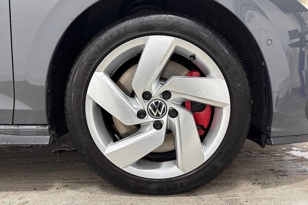 Used Volkswagen Golf 2025 for sale - 76330798: Photo 5