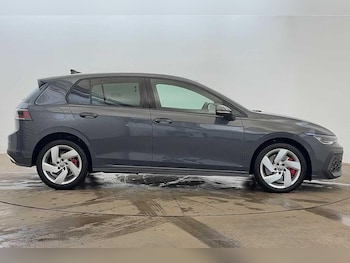 Used Volkswagen Golf 2025 for sale - 76207055: Photo 4