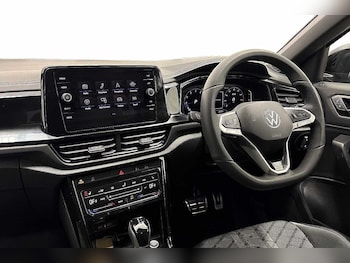Used Volkswagen T-Roc 2025 for sale - 78722756: Photo