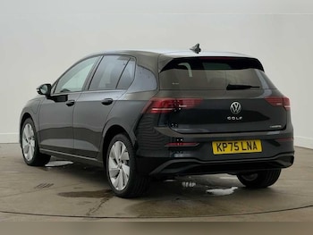 Used Volkswagen Golf 2025 for sale - 77287167: Photo