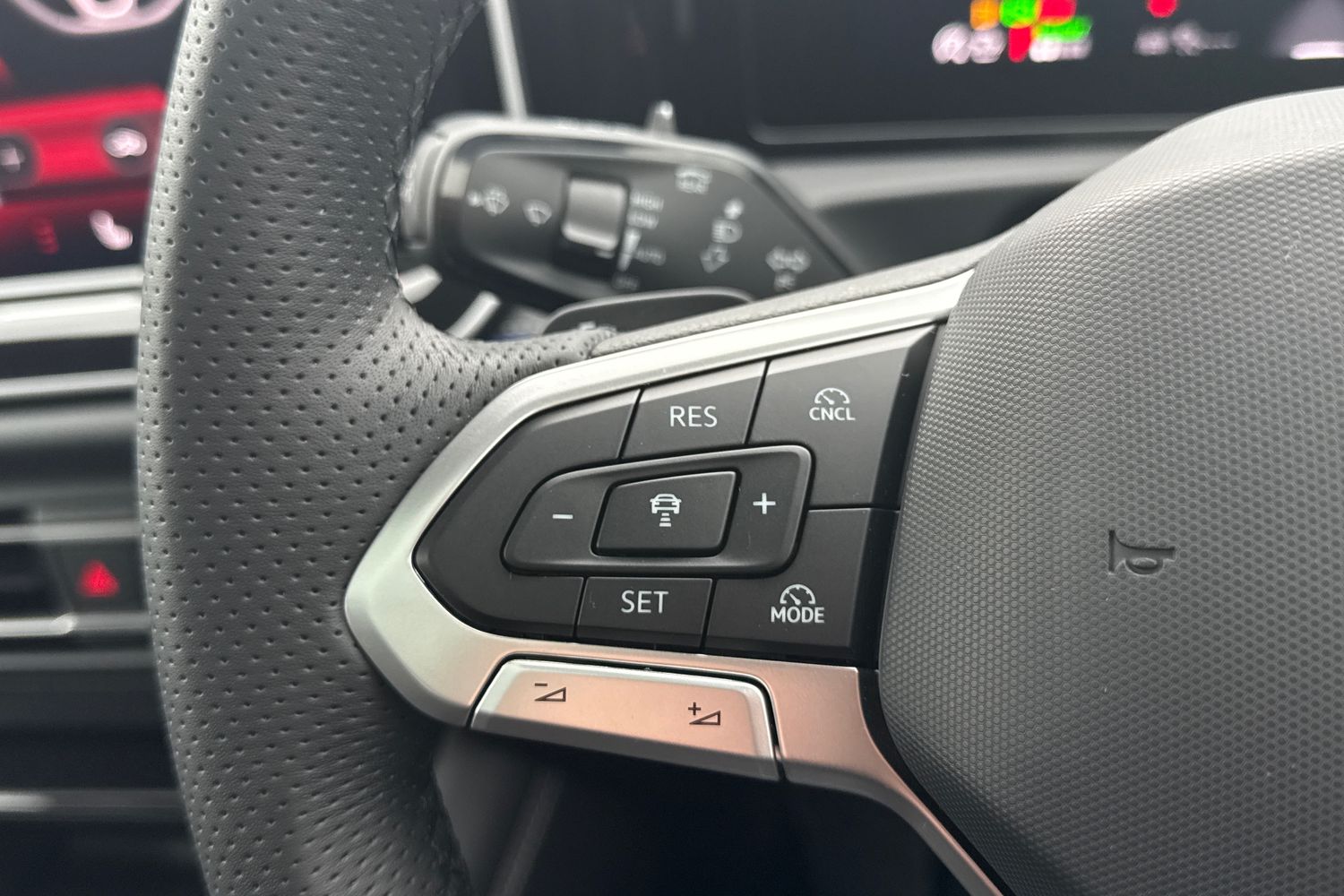 Used Volkswagen Tiguan 2025 for sale - 77139034: Photo 39