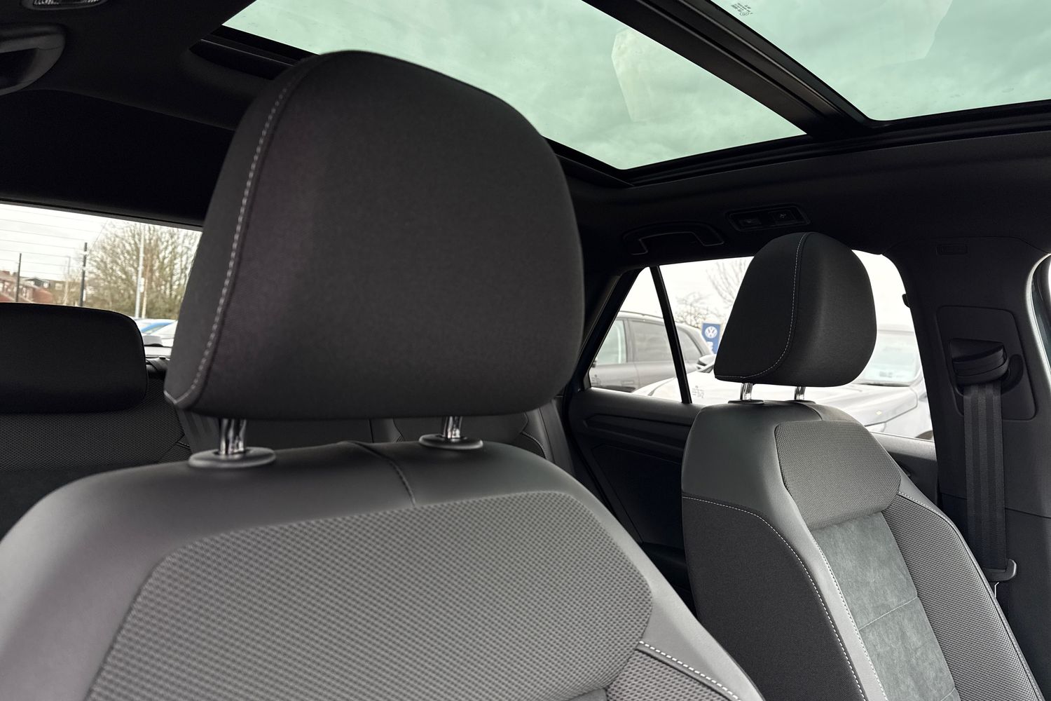 Used Volkswagen T-Roc 2026 for sale - 77407485: Photo 23