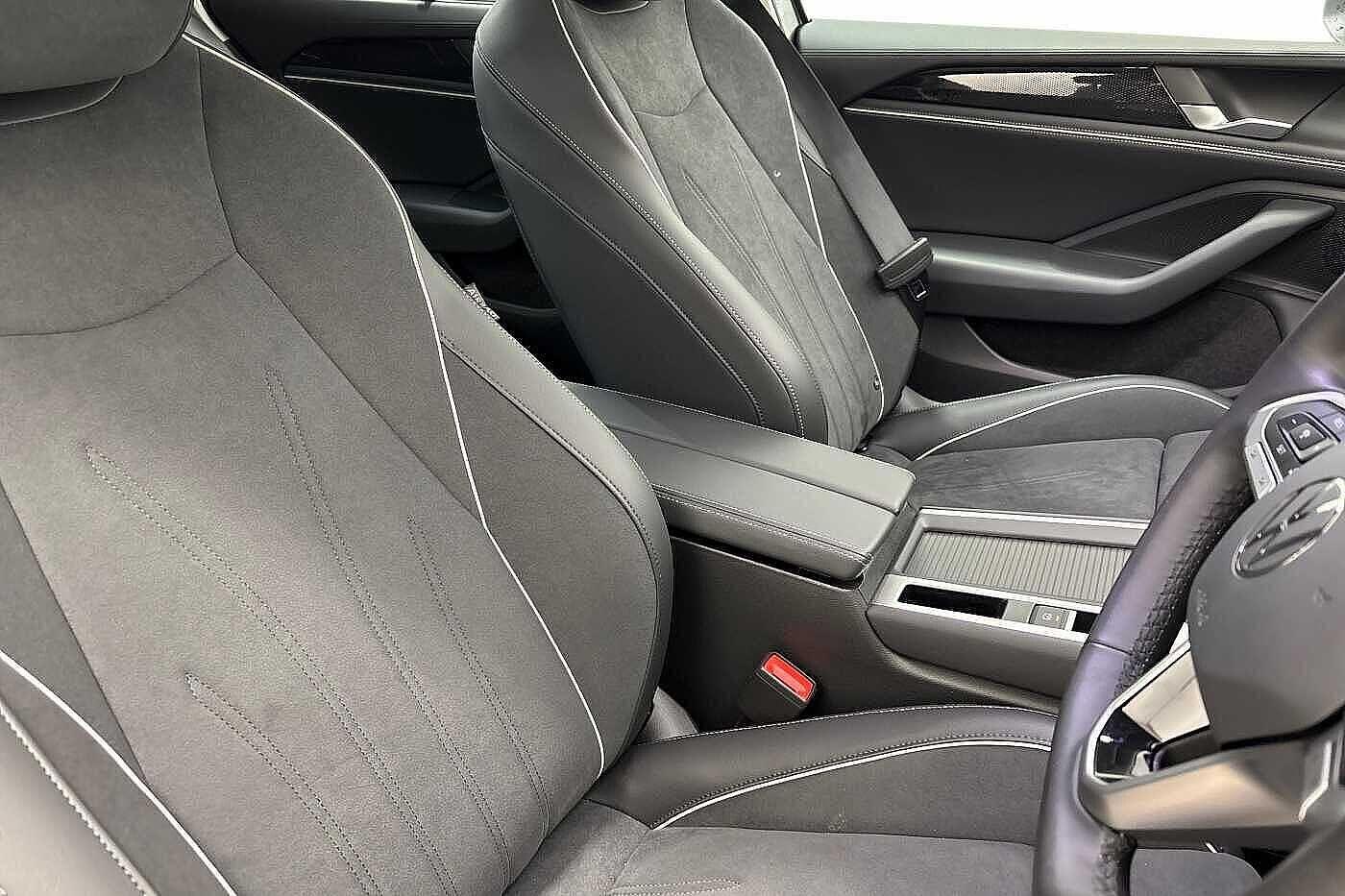 Used Volkswagen Passat 2025 for sale - 77152471: Photo 10