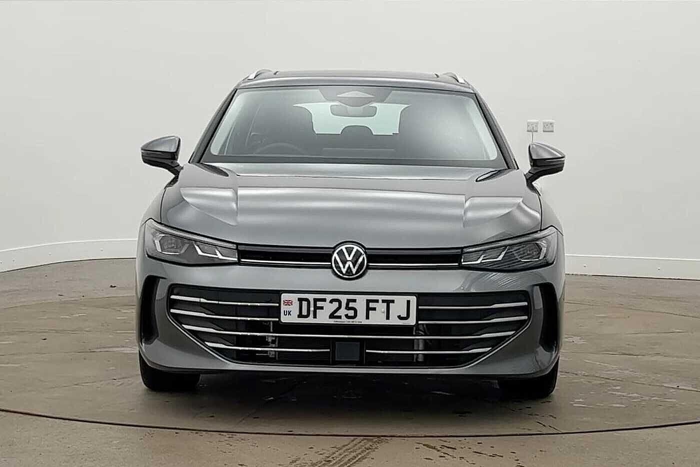 Used Volkswagen Passat 2025 for sale - 77152471: Photo 7