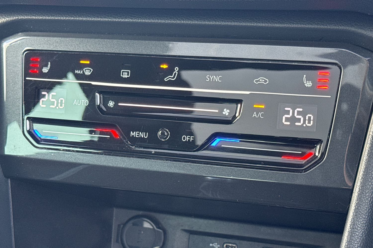 Used Volkswagen Tiguan 2021 for sale - 76411728: Photo 22