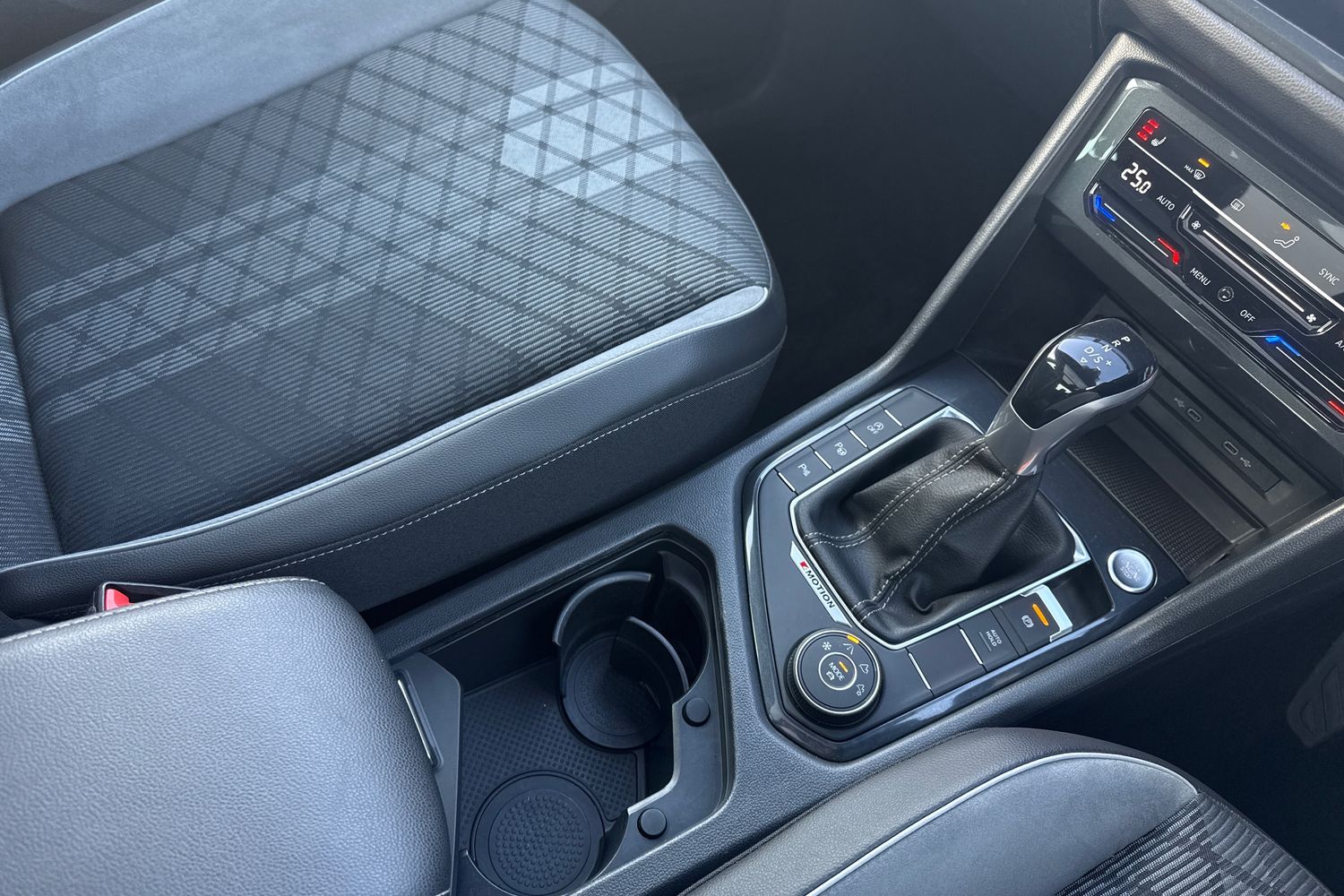 Used Volkswagen Tiguan 2021 for sale - 76411728: Photo 23