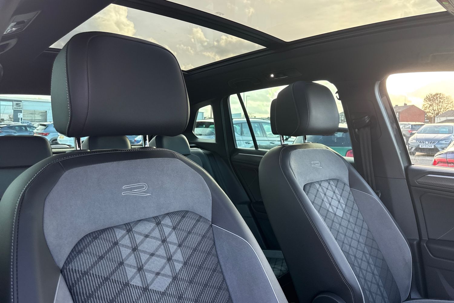 Used Volkswagen Tiguan 2021 for sale - 76411728: Photo 24